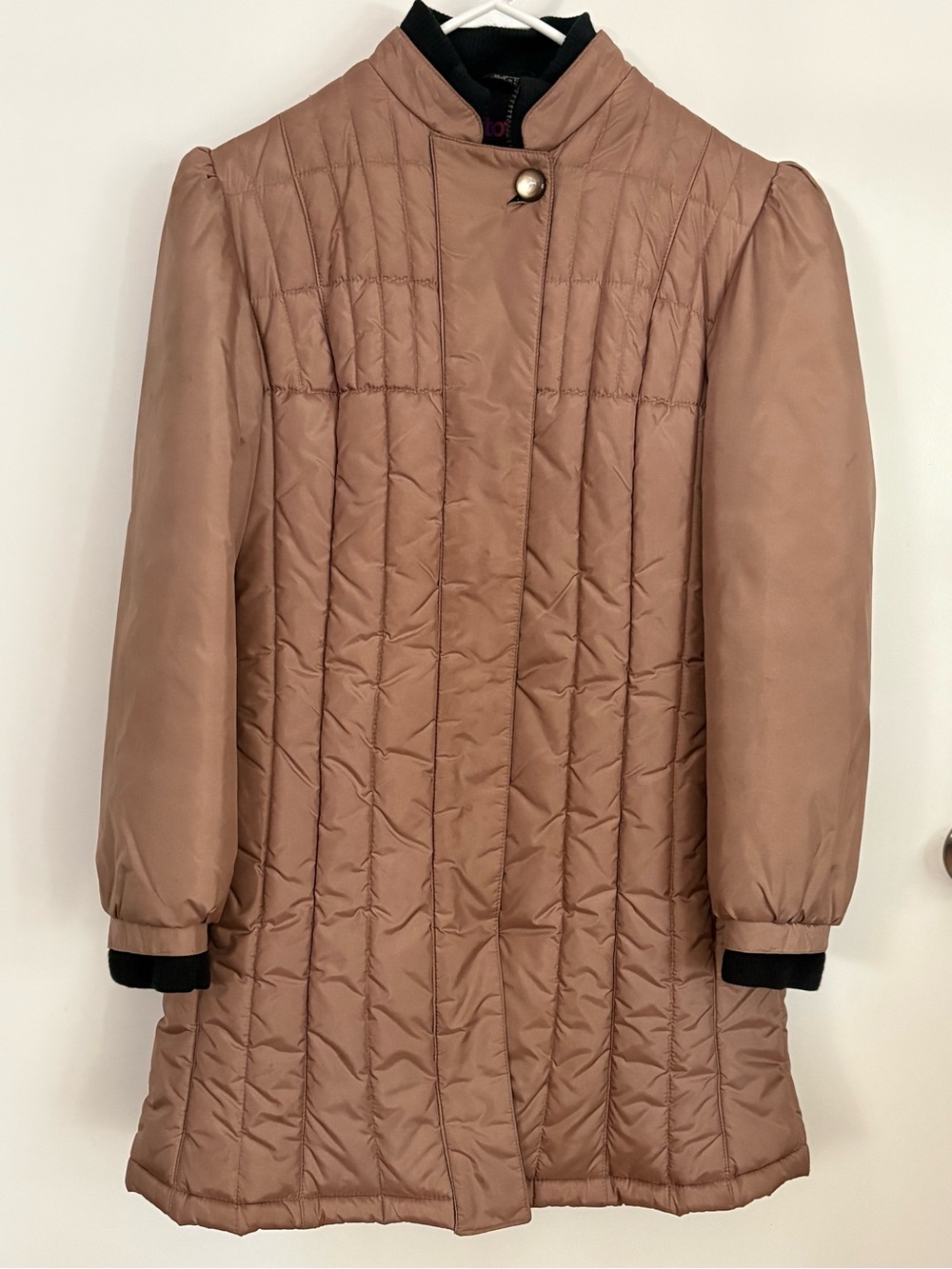 totes Quilted Puff-Sleeve Coat in Taupe